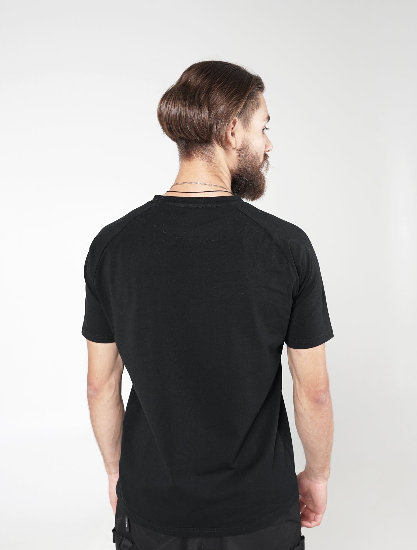 Men's Raglan T-shirt - Black - AmanAman