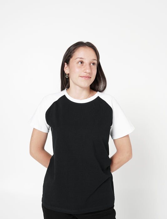 Women's Contrast Raglan T-shirt - Black