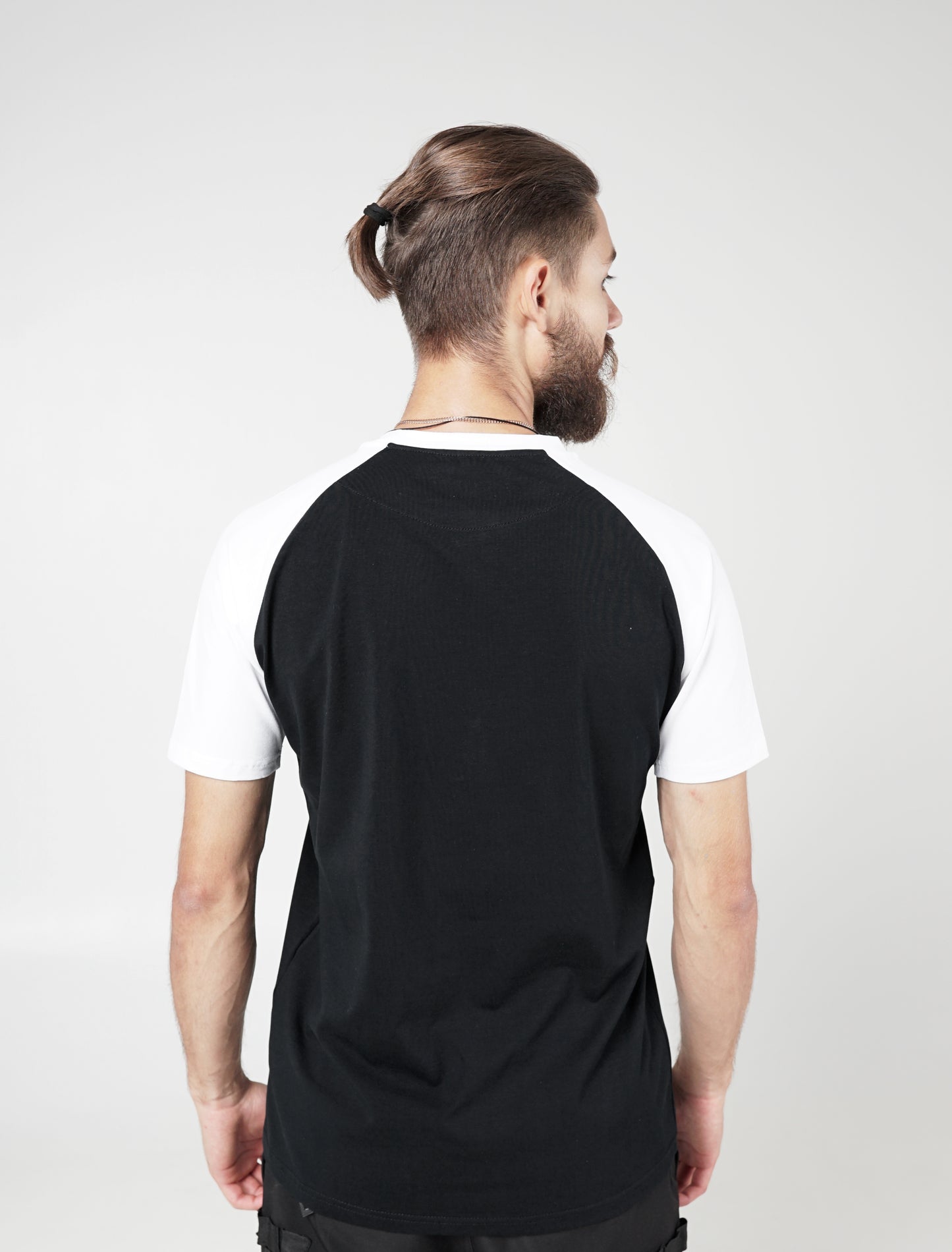 Men's Contrast Raglan T-shirt - Black