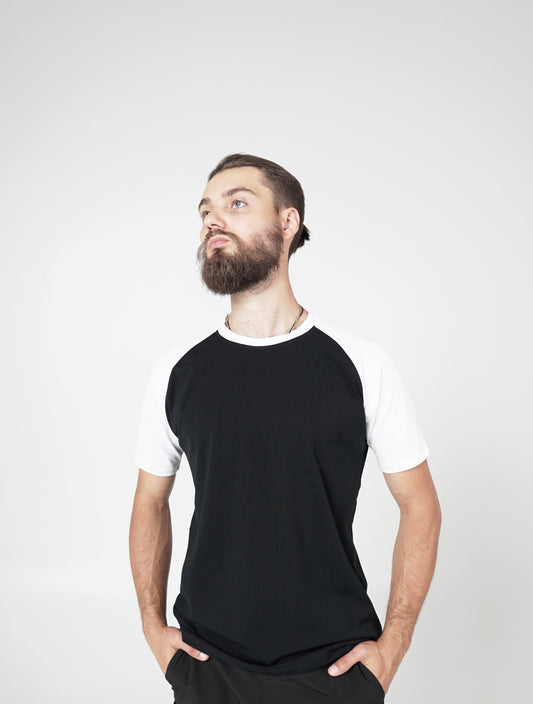 Men's Contrast Raglan T-shirt - Black